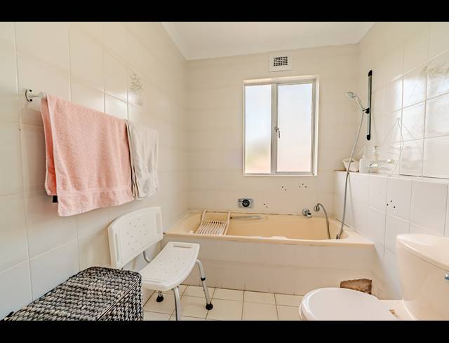 4 BEDROOM HOUSE FOR SALE IN GREENWOOD PARK